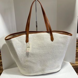 TALBOTS BROWN AND WHITE LARGE TOTE BAG!